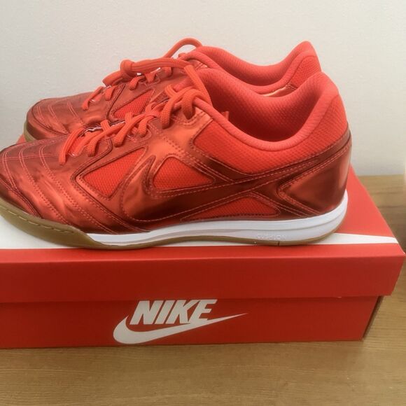 Size 11 Nike Gato LV8 Light Crimson Red White Gum Men IB3566-600 New Soccer Shoe main image 7